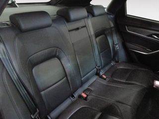 Jaguar F-Pace 2.0D l4 MHEV SE AWD Auto 150 kW (204 CV)