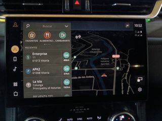 Jaguar F-Pace 2.0D l4 MHEV SE AWD Auto 150 kW (204 CV)