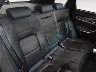 Jaguar F-Pace 2.0D l4 MHEV SE AWD Auto 150 kW (204 CV)