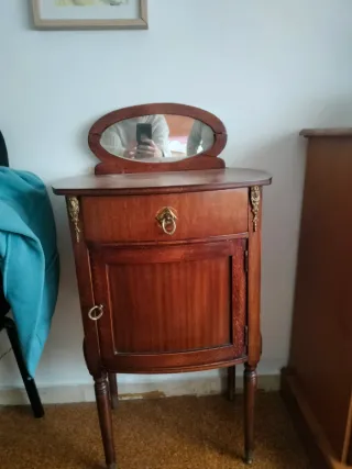 Mesita de noche antigua madera y metal