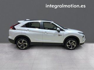 Mitsubishi Eclipse Cross PHEV Kaiteki 4WD