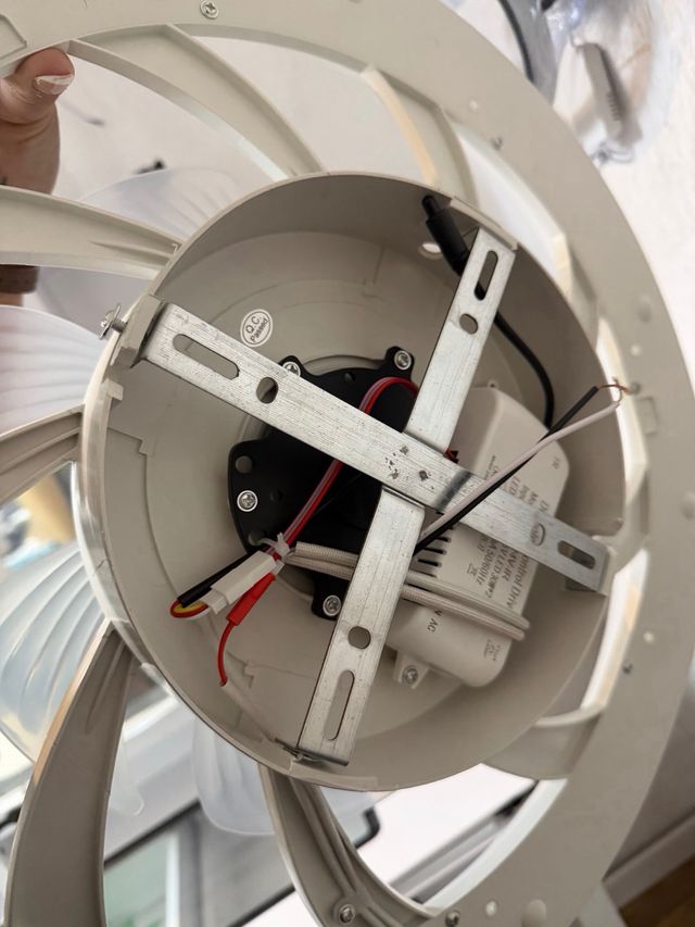 Plafón LED con ventilador - Nuevo
