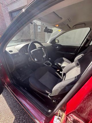 Ford Mondeo 2002