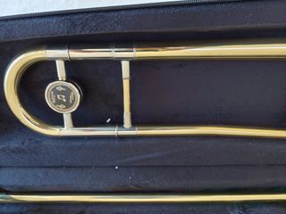 Trombón en Bb + estuche rígido - Dorado (nuevo)