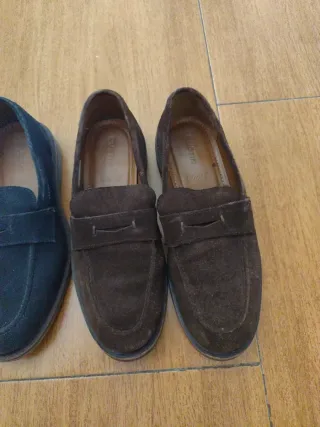 Zapatos de vestir marrón y azul