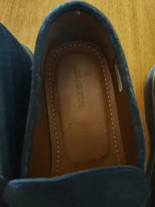 Zapatos de vestir marrón y azul