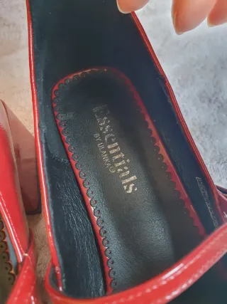 Zapatos rojos tacón Mary Jane. T.38