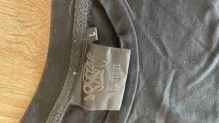 Camiseta Syna World Negra Talla L