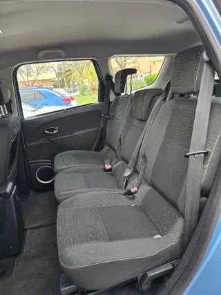 Renault Grand Scenic 2010