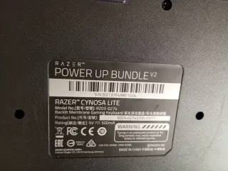 Teclado Razer y Teclado HP Negro