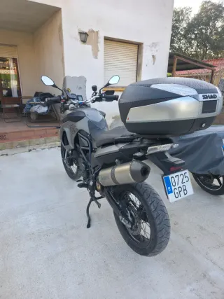 BMW F800GS VENDO O CAMBIO