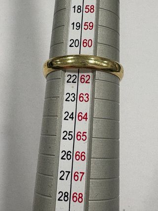 Anillo oro sello espinela roja