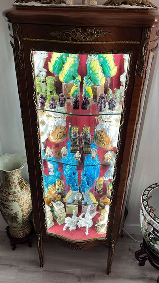 Vitrina Antigua con LED