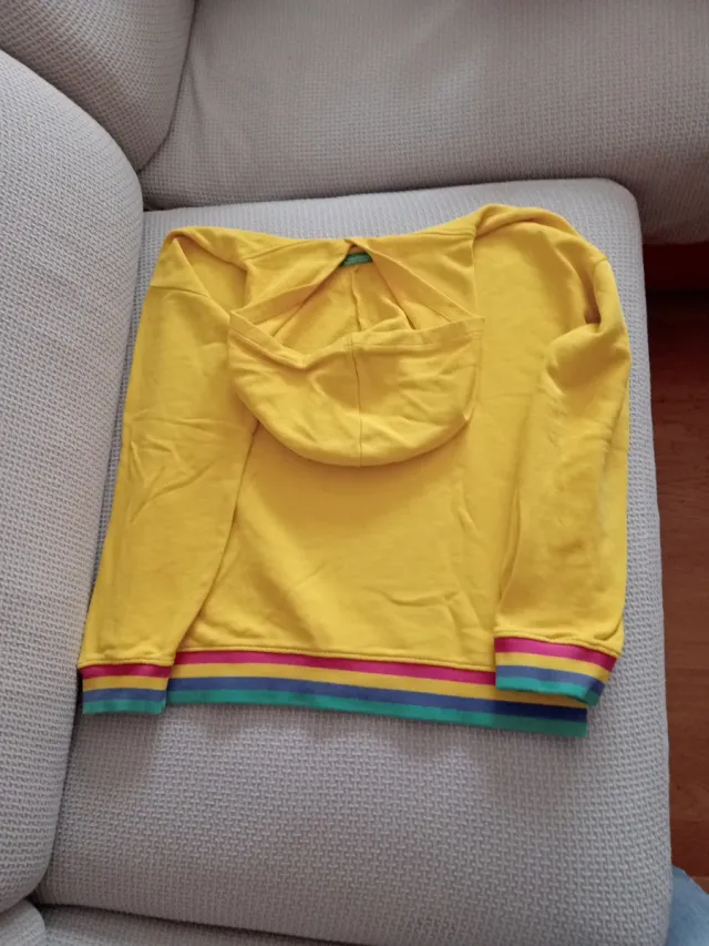 Sudadera Benetton niña amarilla