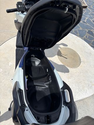 Honda Forza 125cc 42500km