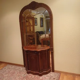 Mueble recibidor vintage con espejo