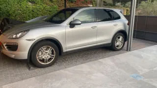 Porsche Cayenne 2011