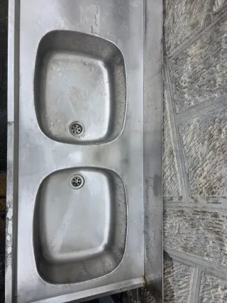 Mesa de acero inoxidable