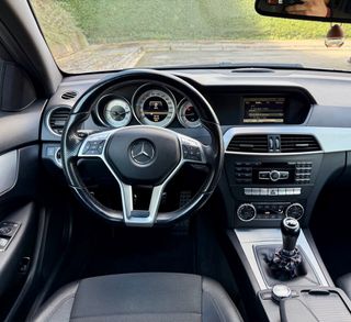 Mercedes-Benz Clase C 220 CDI AMG