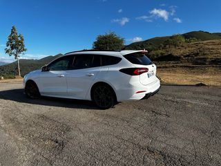 Ford Focus ST Sportbreak 2.3