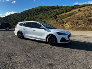 Ford Focus ST Sportbreak 2.3