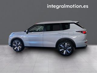 Mitsubishi Outlander PHEV Kaiteki 4WD