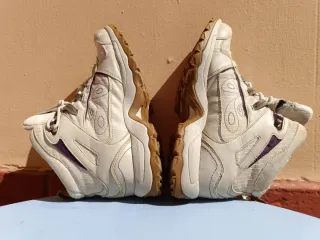 Botas Salomon Gore-Tex Beige/Morado Talla 38