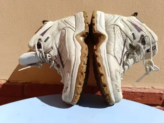 Botas Salomon Gore-Tex Beige/Morado Talla 38