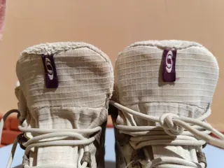 Botas Salomon Gore-Tex Beige/Morado Talla 38