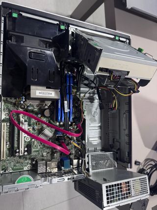 Torre HP Negra/Plateada