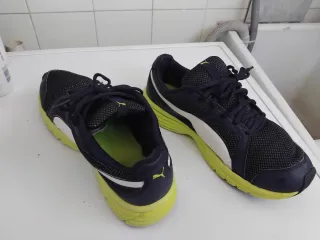 Zapatillas Puma Negras y Amarillas