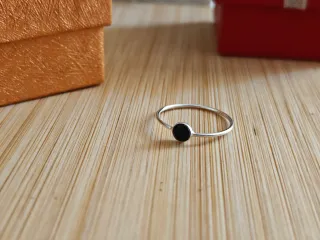 Anillo Plata 925 Espinela Negra talla 16 y 14