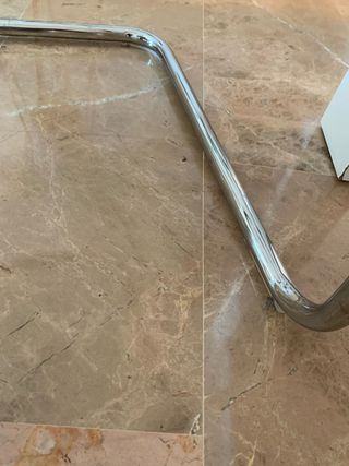Sedia Ikea modello Tobias in metacrilato e metallo