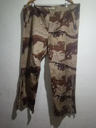 Abrigo impermeable ejército español con pantalones