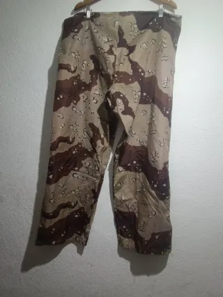 Abrigo impermeable ejército español con pantalones