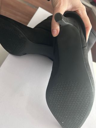 Nuovi stivali in camoscio nero