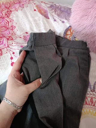 Pantalones tobilleros grises mujer