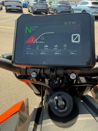 KTM 990 DUKE 2024