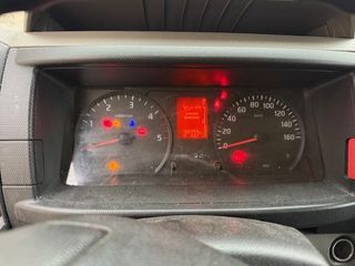 NISSAN NT400 CAJA TOLDO + PLATAFORMA