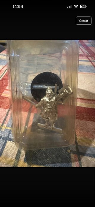 Figura Lurtz el señor de los anillos Warhammer