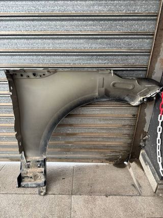 Aleta Delantera Range Rover Velar Negra