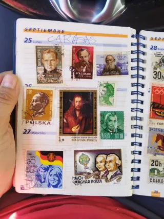 Colección de sellos de varios países