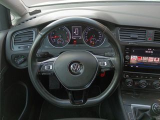 Volkswagen Golf Business 1.0 TSI 81 kW (110 CV)