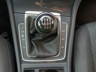 Volkswagen Golf Business 1.0 TSI 81 kW (110 CV)