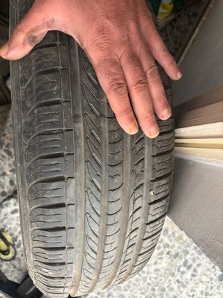 Llantas Rueda Coche 205/70R15 98T