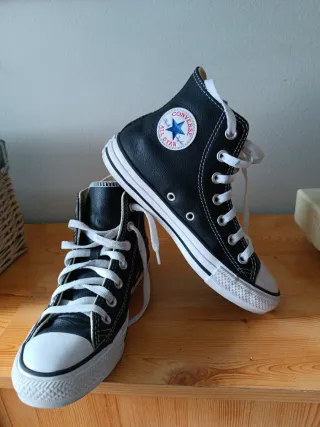 Converse polipiel negras Talla 36.5 como nuevas