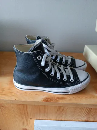 Converse polipiel negras Talla 36.5 como nuevas
