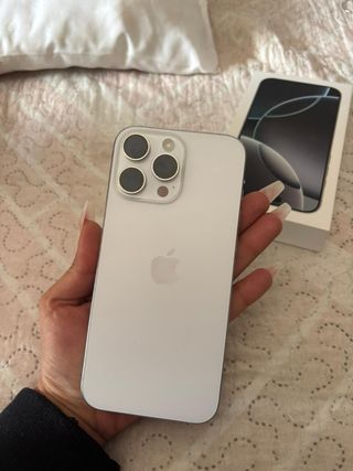 iPhone 16 Pro max Plata