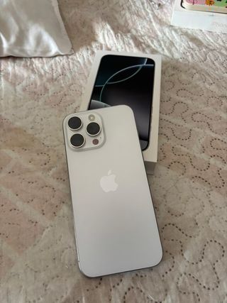 iPhone 16 Pro max Plata