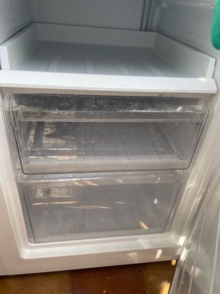 Frigorífico OK OFK 651 E W 6 meses